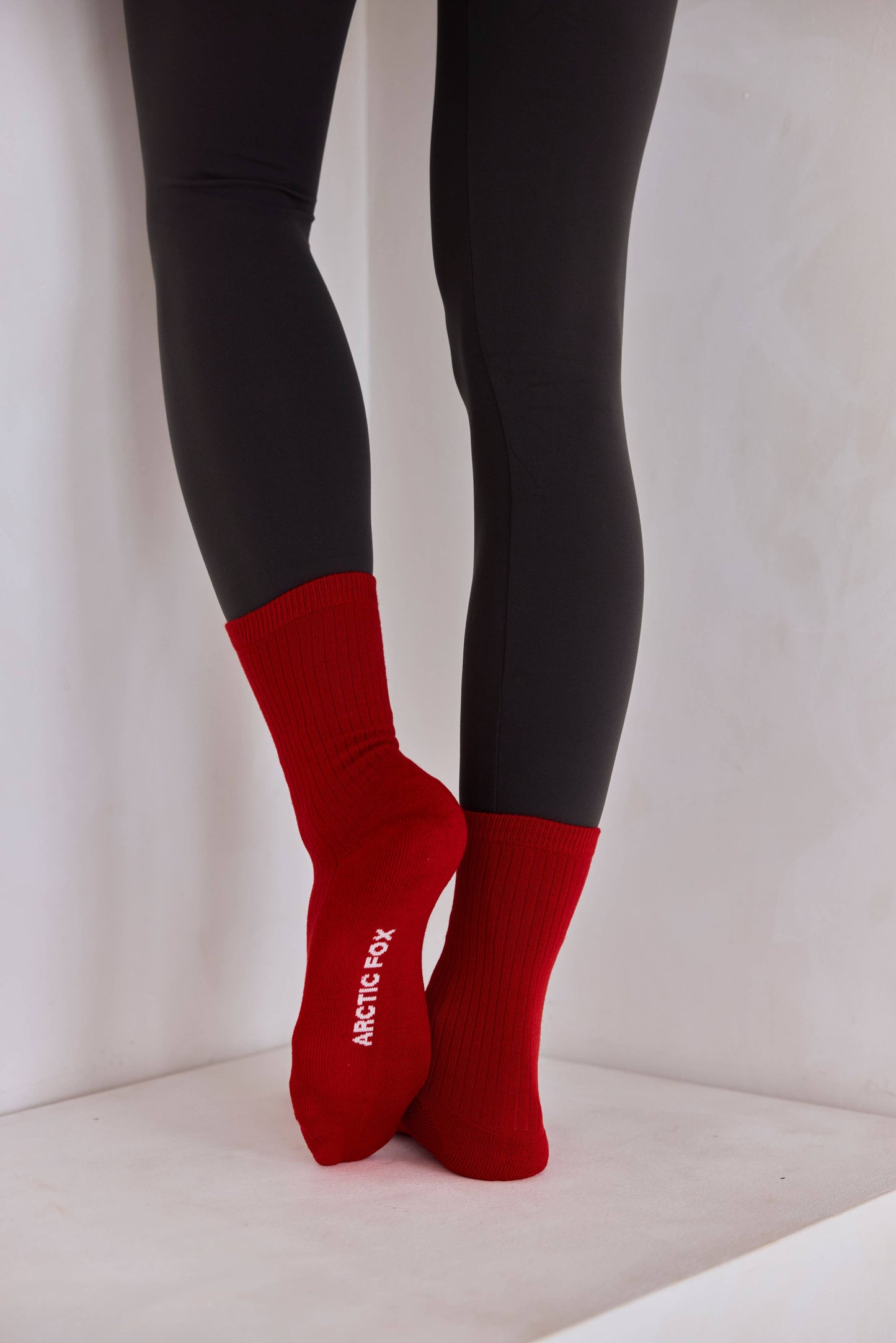 The Everyday Socks - 100% Bamboo - Red