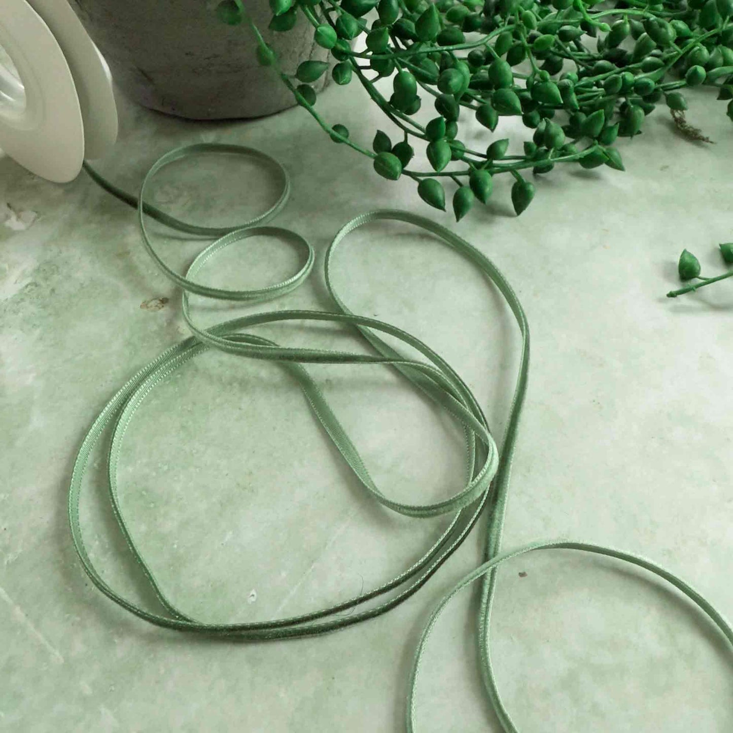 Hunter Green Velvet Ribbon - Various Widths | 3 Meter Roll