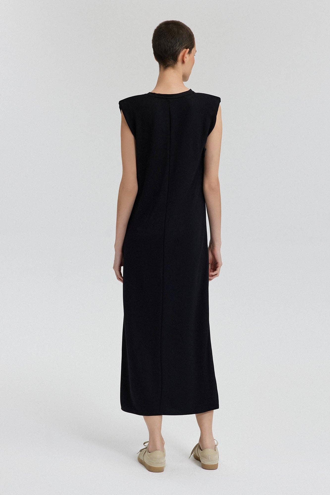 CREW NECK SLEEVELESS DRESS - MarramTrading.com