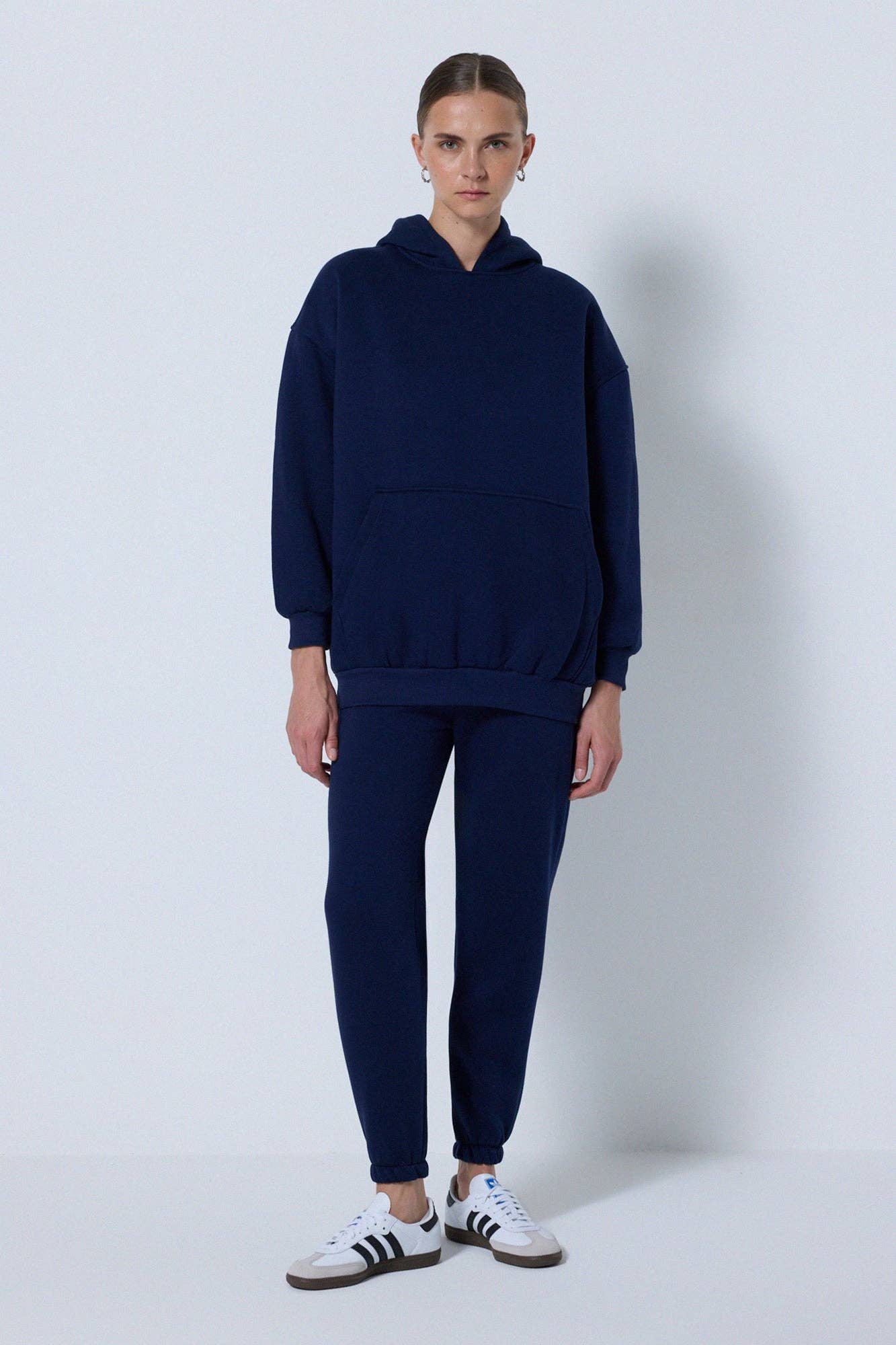 HOODED SWEATSHIRT AND JOGGER SET - MarramTrading.com