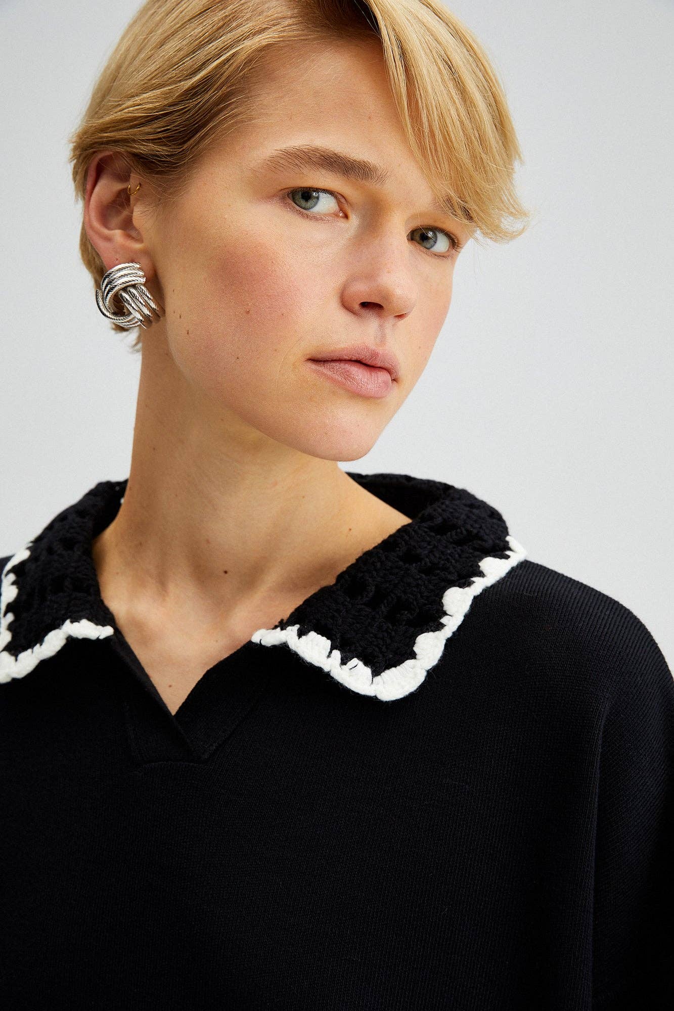 KNIT SWEATER WITH CROCHET COLLAR - MarramTrading.com