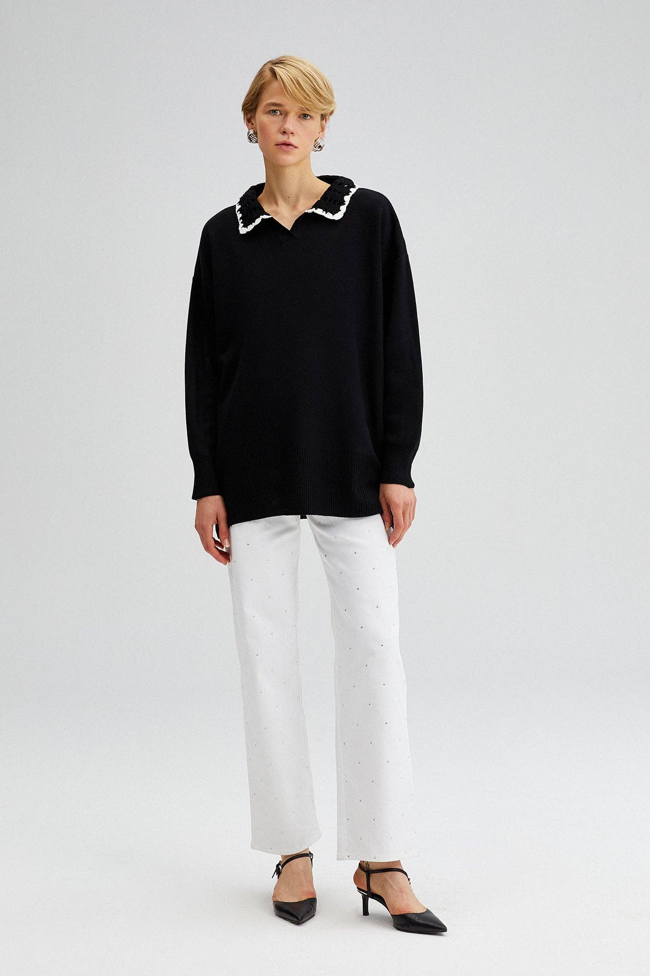 KNIT SWEATER WITH CROCHET COLLAR - MarramTrading.com