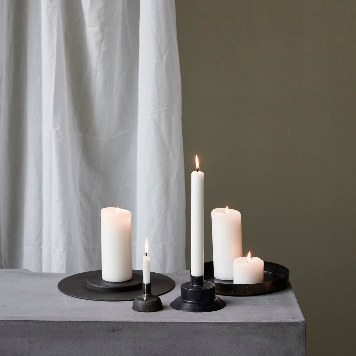 Matte Iron and Black Tray - MarramTrading.com