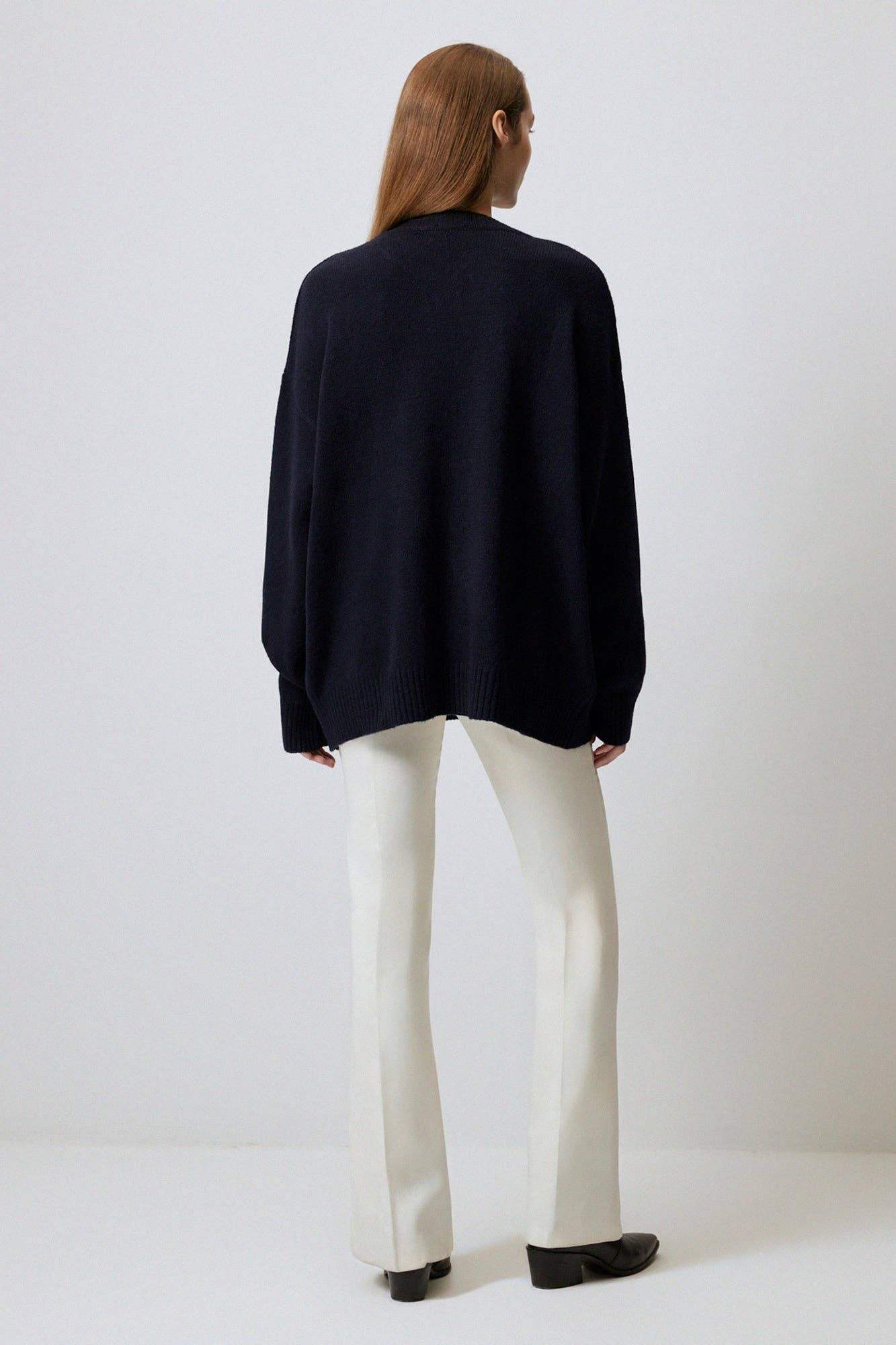 SOLID COLOUR OVERSIZE SWEATER - MarramTrading.com