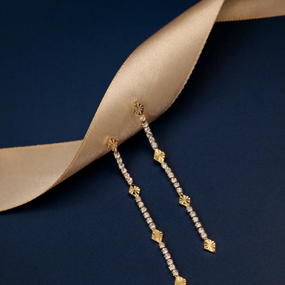 Cupchain & Etched Detail Drop Earrings