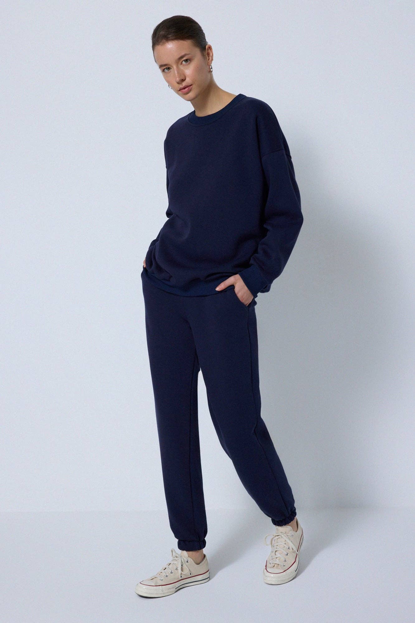 SWEATSHIRT AND JOGGER SET - MarramTrading.com