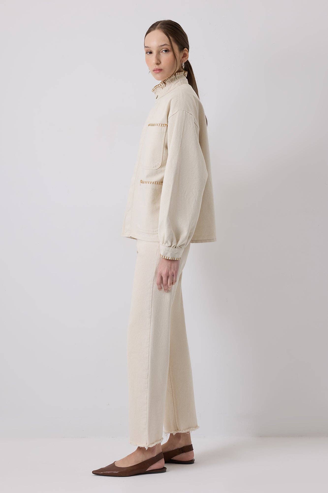 WHIPSTITCH COLLAR UTILITY DENIM JACKET - MarramTrading.com