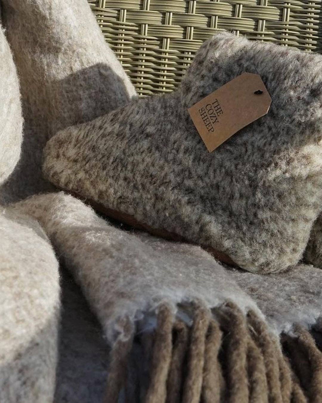 Wool slippers — Light grey - MarramTrading.com