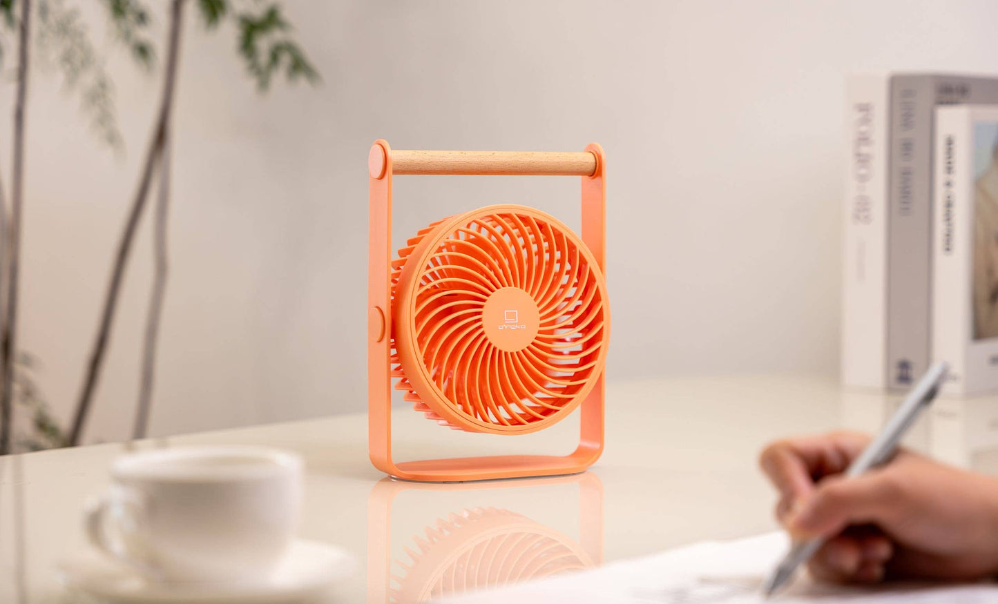 Lyra Portable Fan