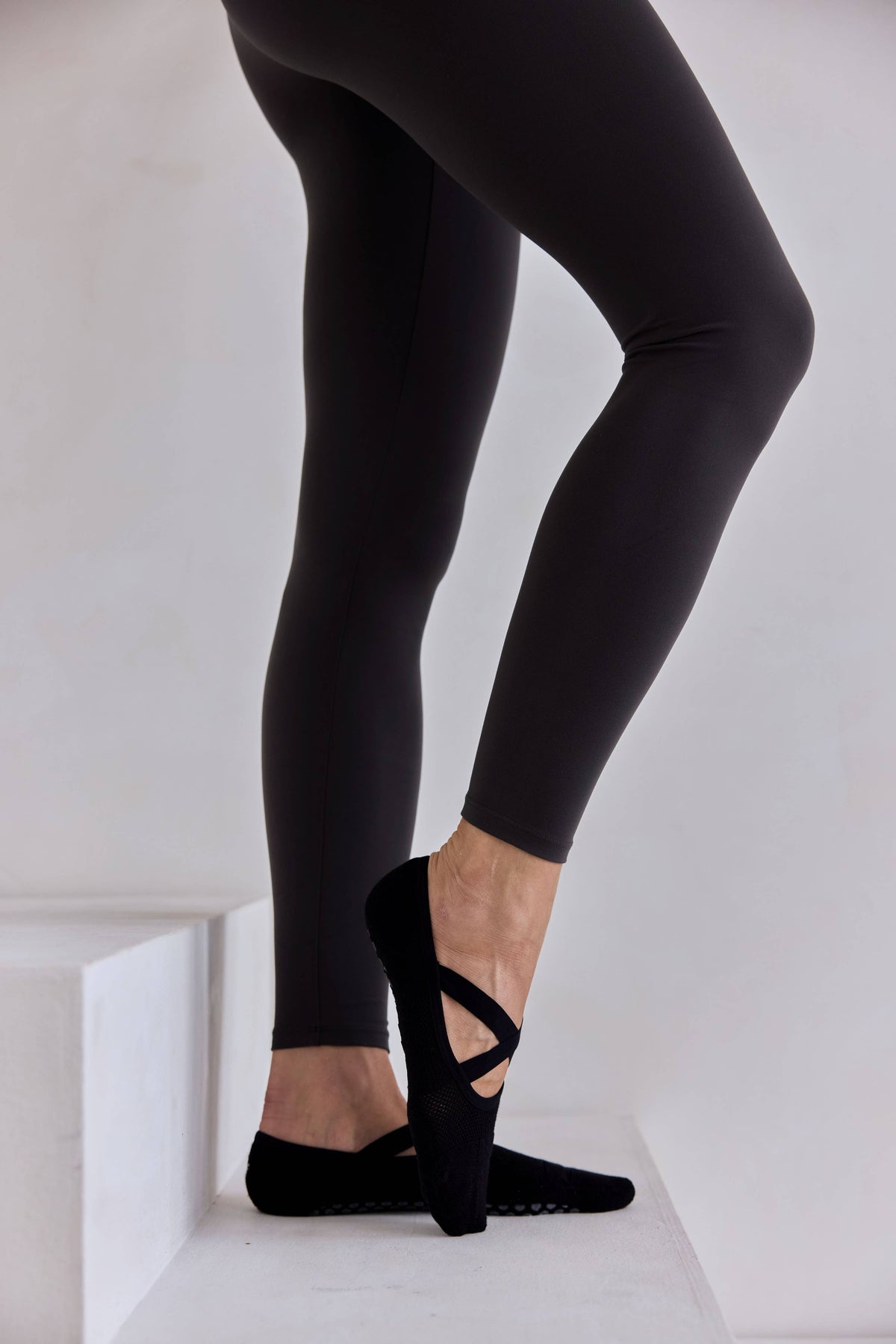 Pilates Yoga Crossover Grip Socks - AW26