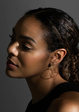 Load image into Gallery viewer, Gold Oxford Earrings
