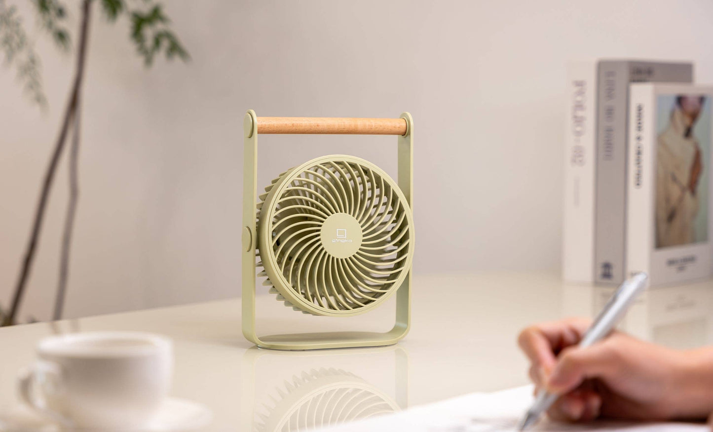 Lyra Portable Fan