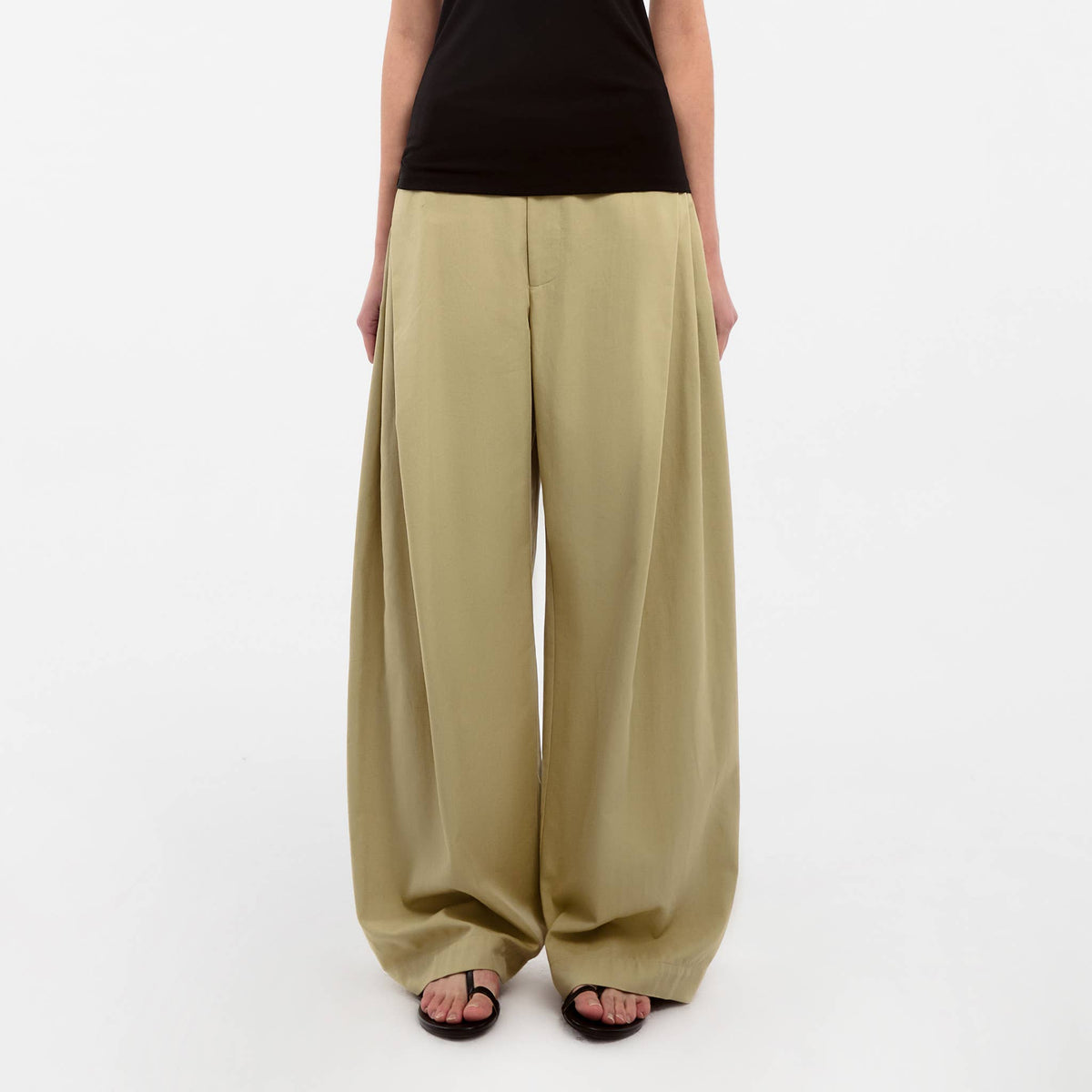 Wide-Leg Tapered Tailored Trousers