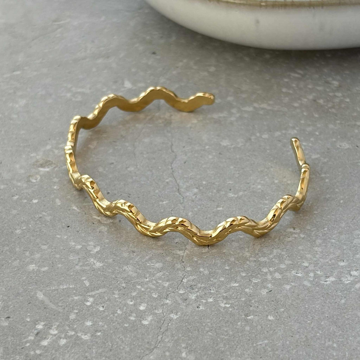 Tarnish Resistant Wavy Hammered Open Bangle
