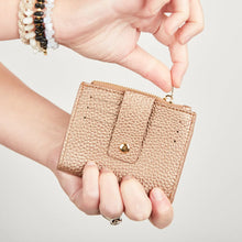 Load image into Gallery viewer, Pearl Duo Purse
