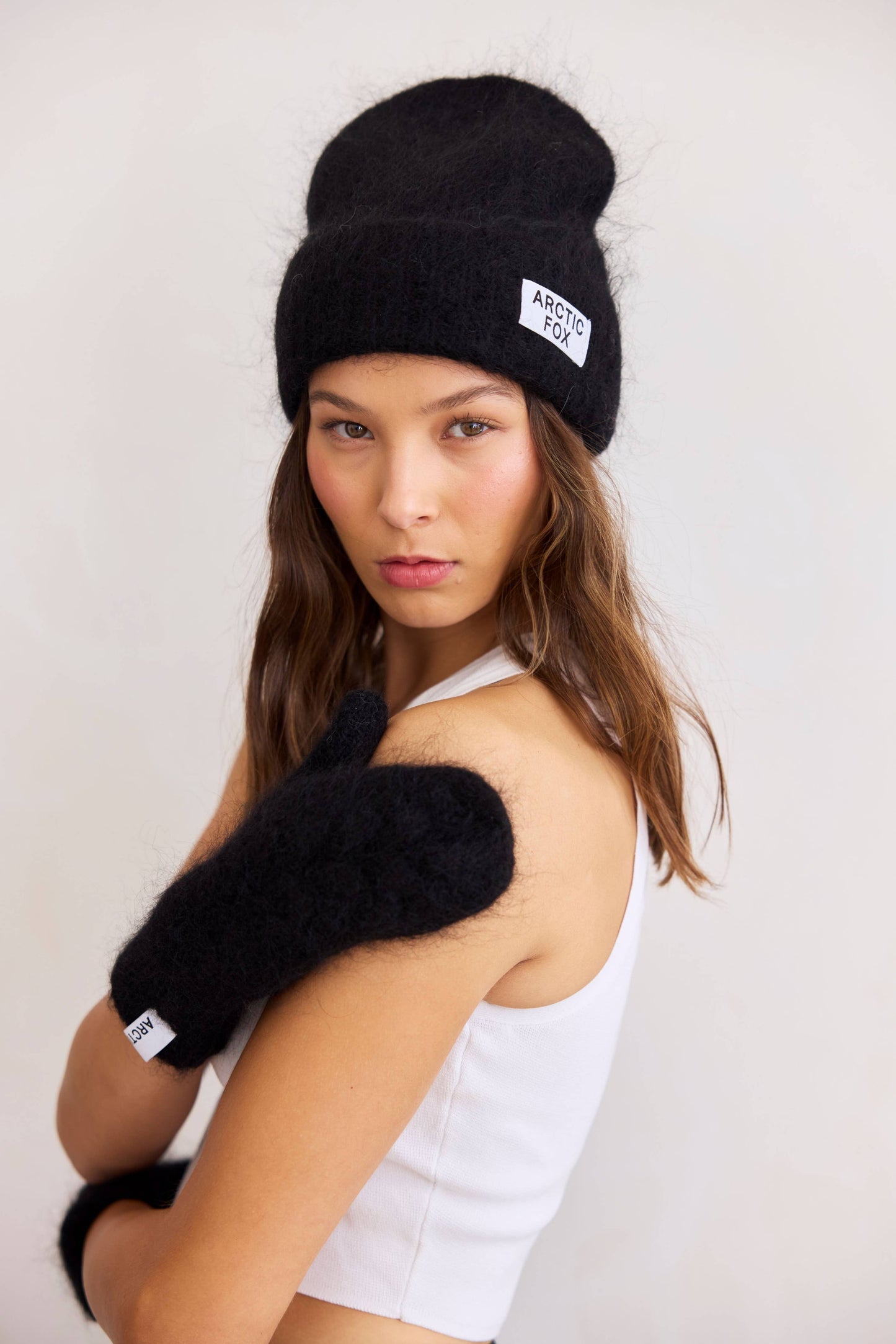 Mohair Mittens - Black - AW25