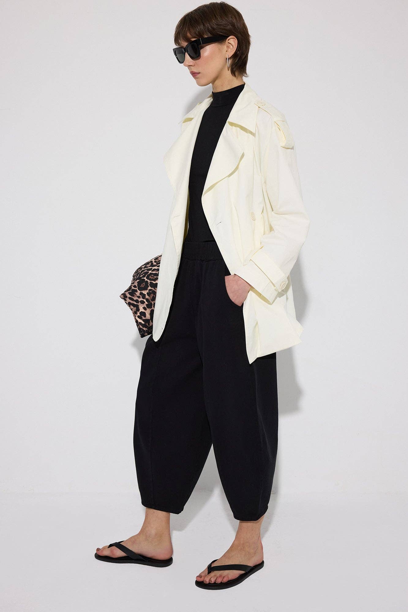 Balloon Trousers With Elastic Waistband