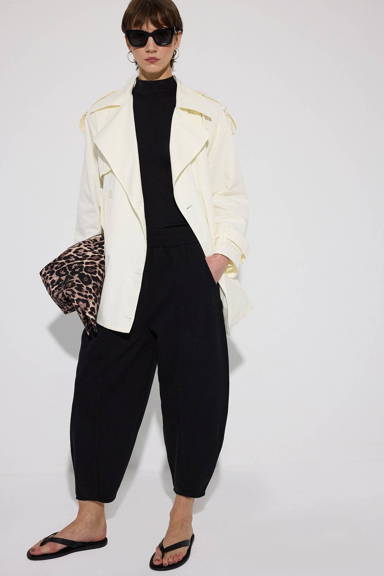 Balloon Trousers With Elastic Waistband