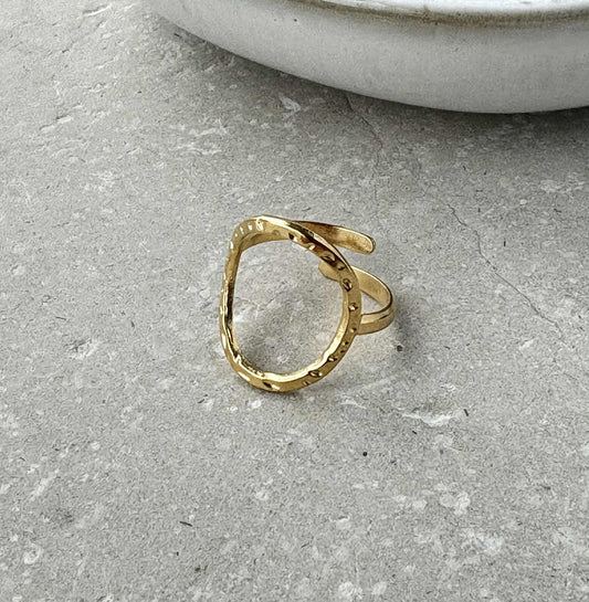Tarnish Resistant Dimpled Circle Open Ring