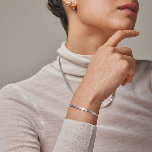 Bracelet, Caroline