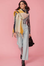 Load image into Gallery viewer, Cashmere and Silk Blend Check Scarf in yellow
