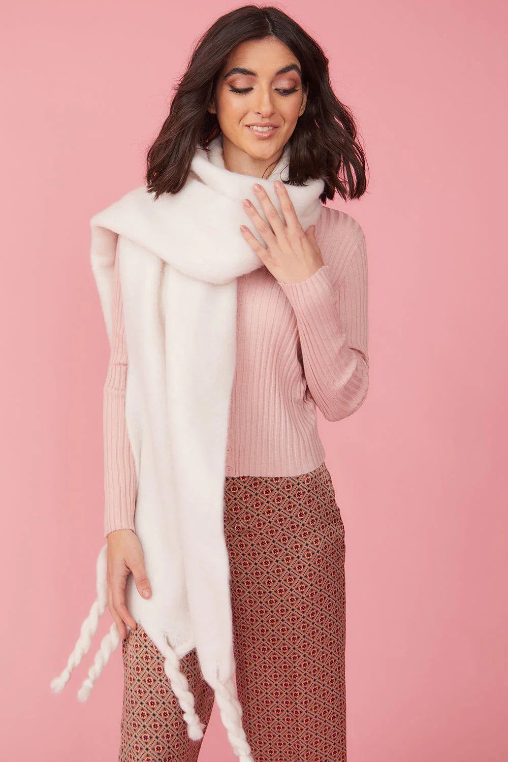 Cashmere and Silk Blend Check Scarf in Cream