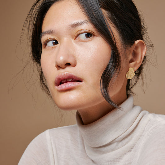 Earring, Wave