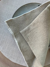 Load image into Gallery viewer, Set of 4 Linen Napkins
