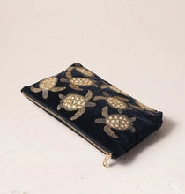 Load image into Gallery viewer, Turtle Conservation Everyday Pouch
