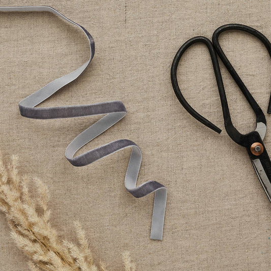 Light Grey Velvet Ribbon (10Mm X 5M)