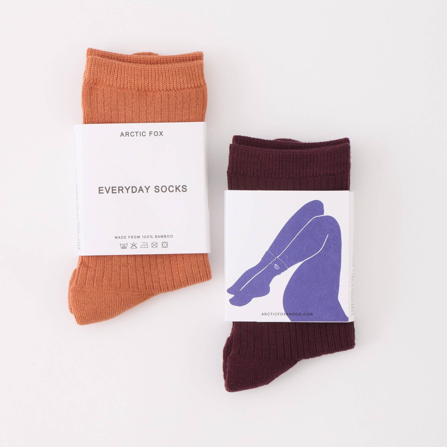 The Everyday Socks - 100% Bamboo - Red