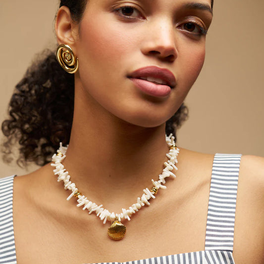Cream Coral Chip & Shell Necklace