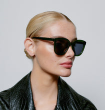 Load image into Gallery viewer, Billy Sunglasses - MarramTrading.com
