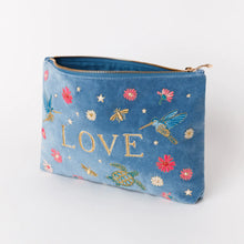 Load image into Gallery viewer, Give Love Everyday Pouch
