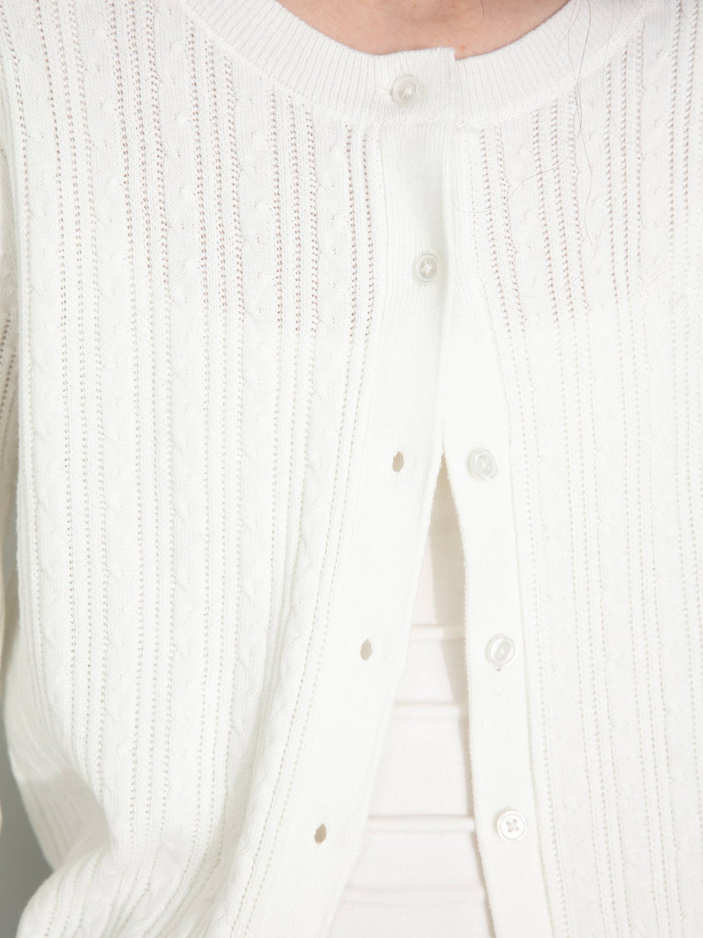 Cable-Knit Cropped Cardigan