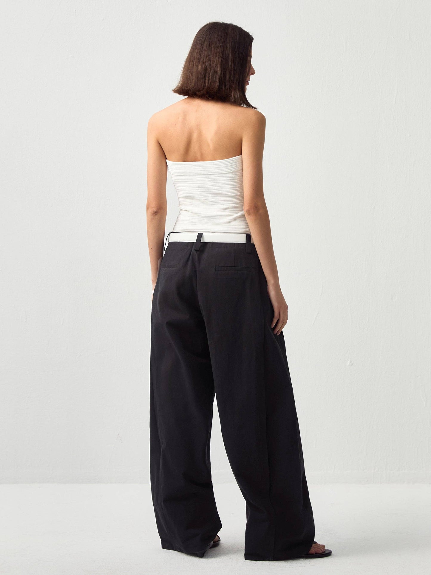 Sculpted Textured Fitted Knit Top