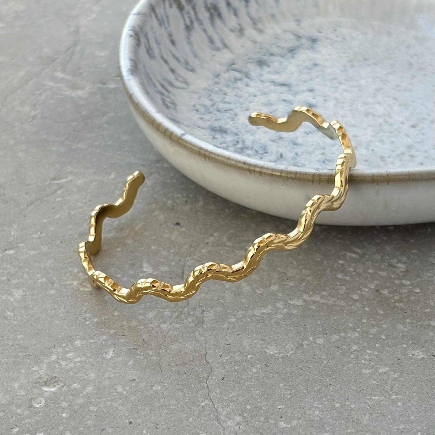 Tarnish Resistant Wavy Hammered Open Bangle