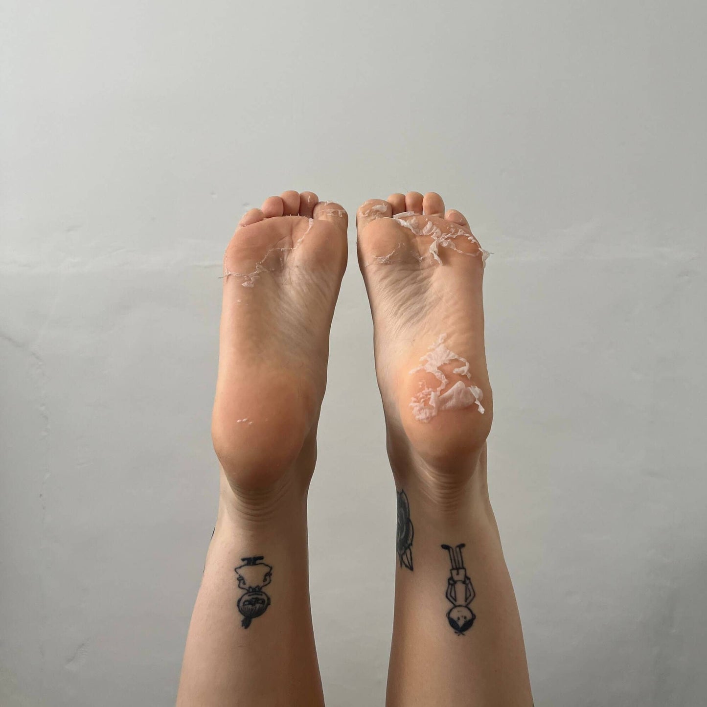 FOOT & CALLUS PEEL with over 16 Botanical & Fruit extracts