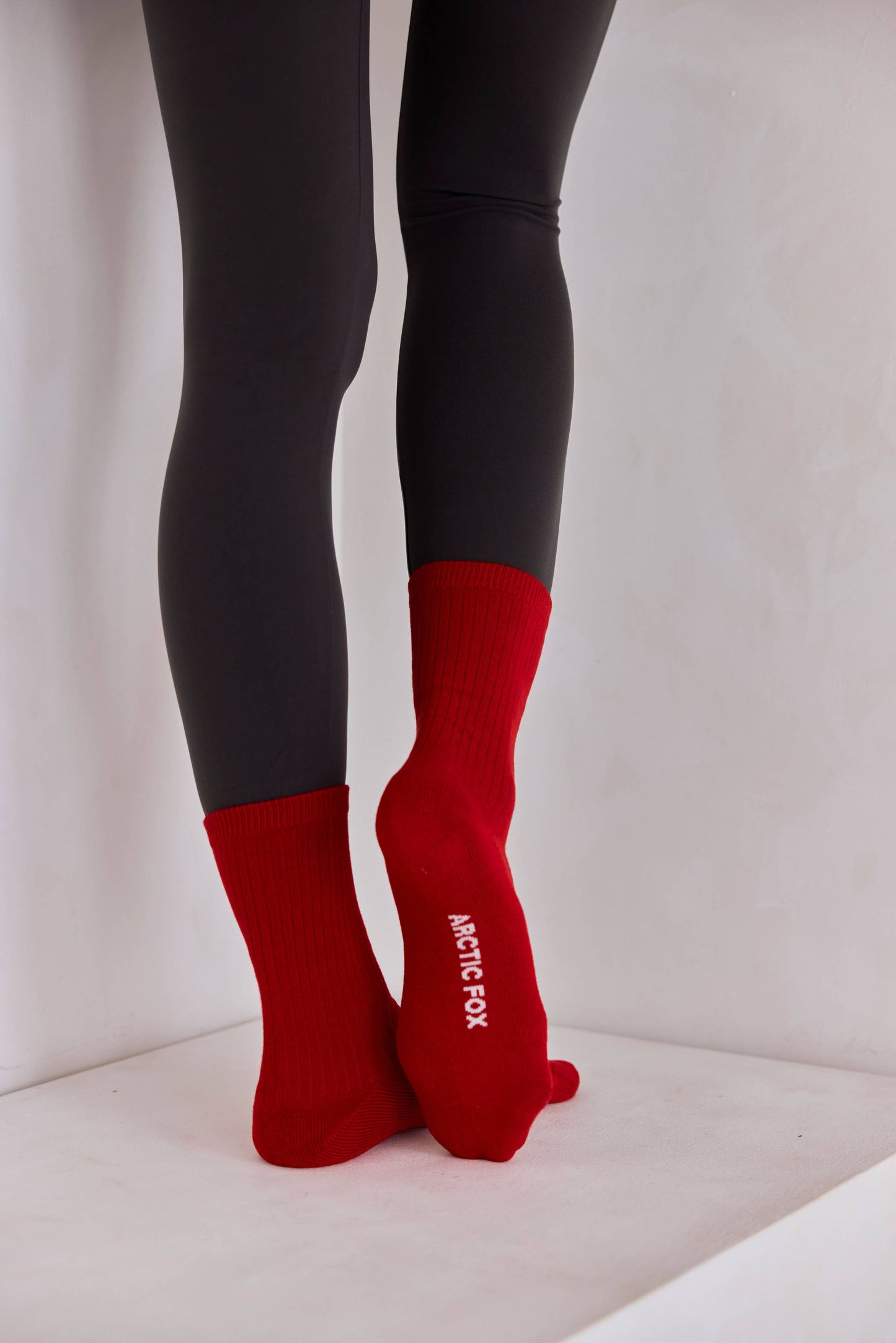 The Everyday Socks - 100% Bamboo - Red