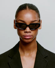 Load image into Gallery viewer, Ella Sunglasses - Black - MarramTrading.com
