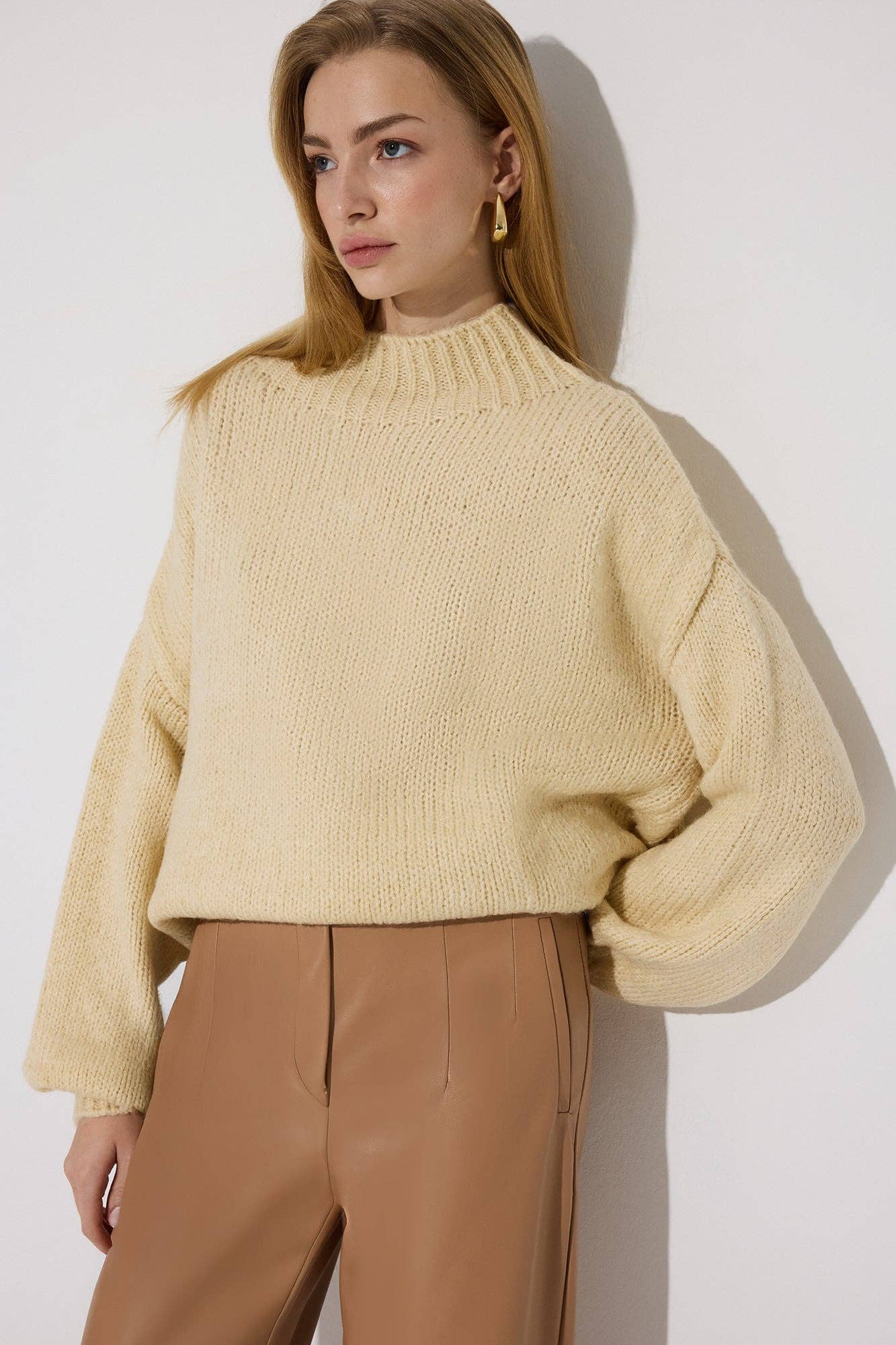 High Collar Balloon Sweater