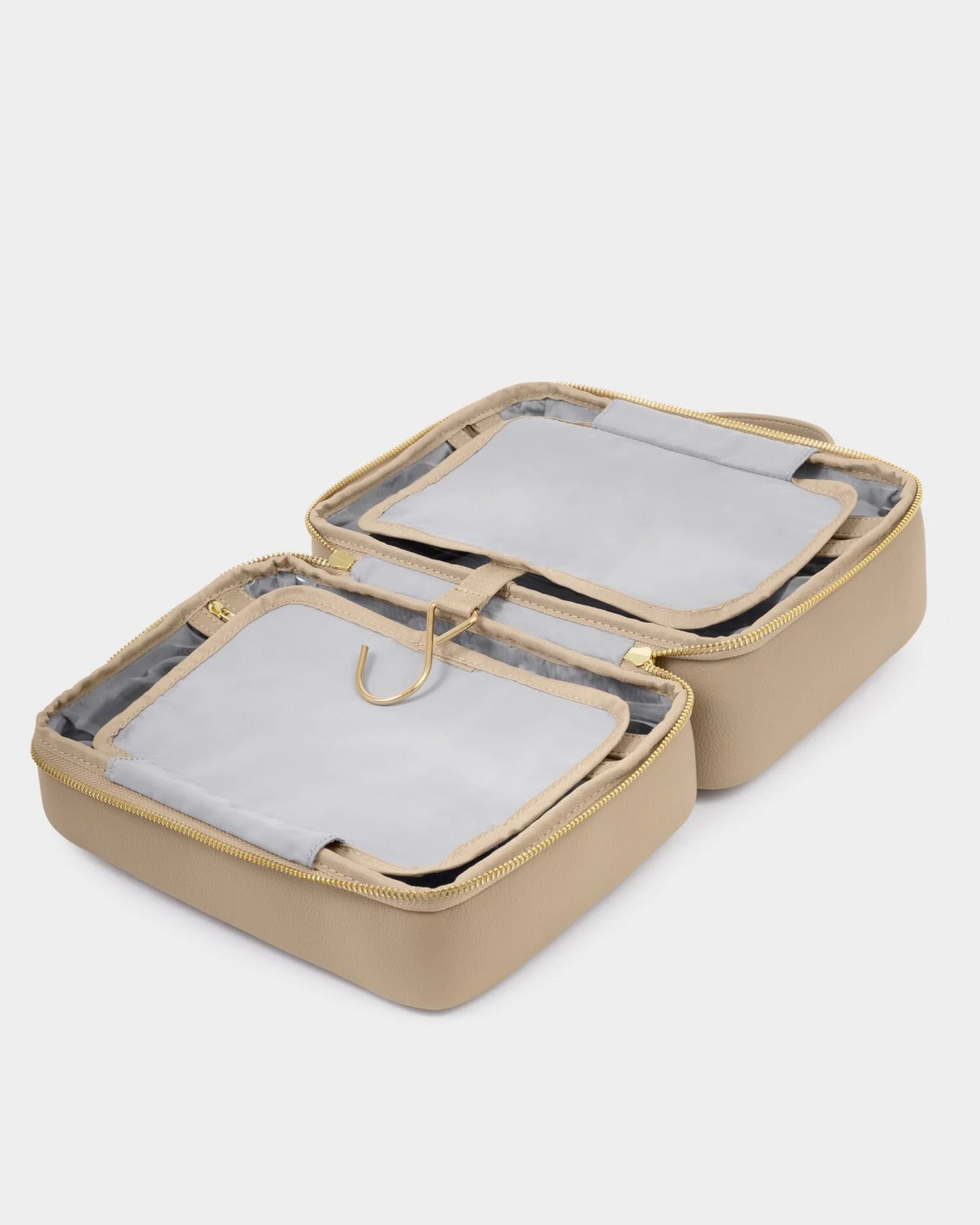 Hanging Makeup & Wash Bag