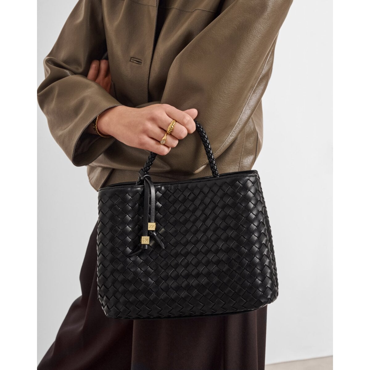 Hand Woven Top Handle Bag - Black