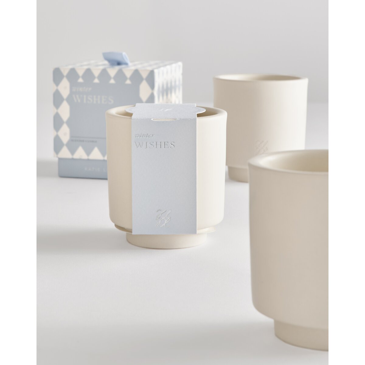 Ceramic Sentiment Candle 'Winter Wishes'