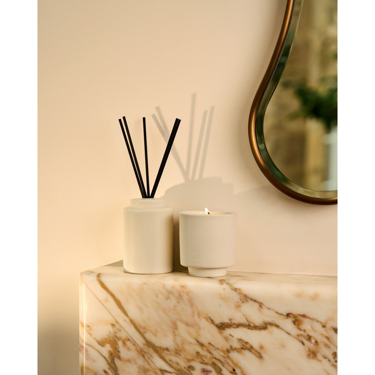 Ceramic Sentiment Candle 'Winter Wishes'