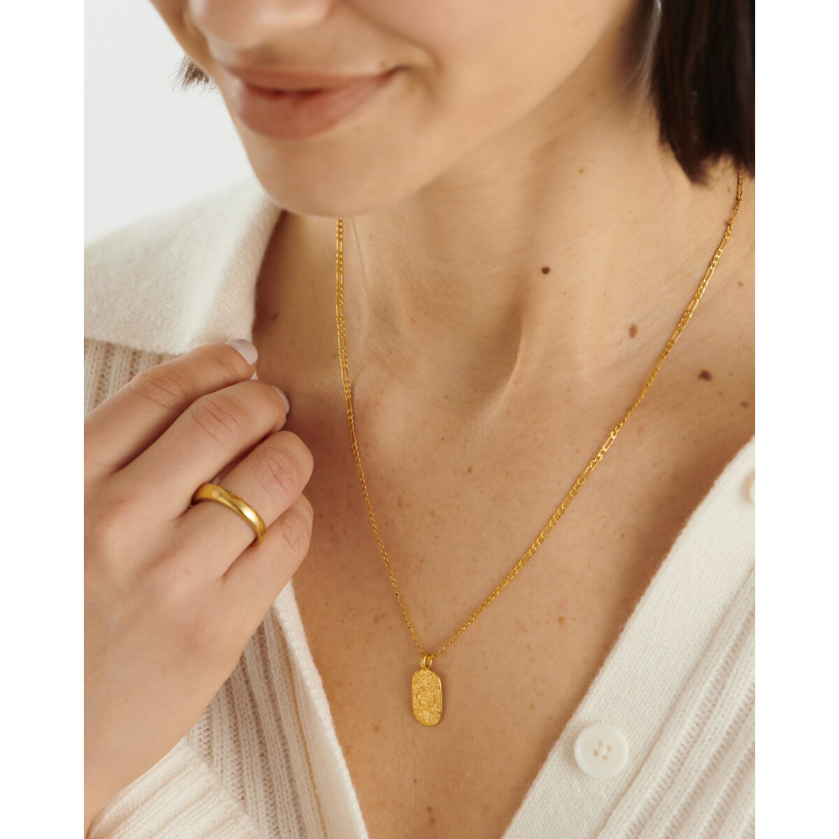 Aquarius' Waterproof Gold Zodiac Necklace