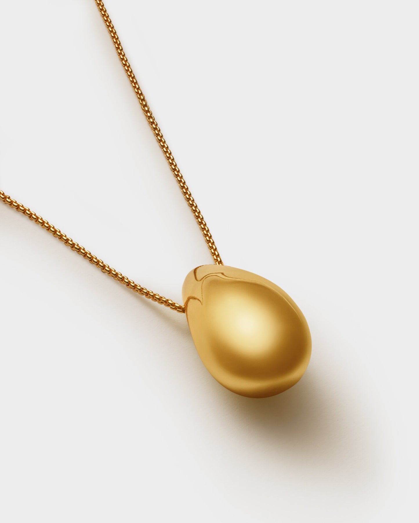 Aura Waterproof Gold Necklace