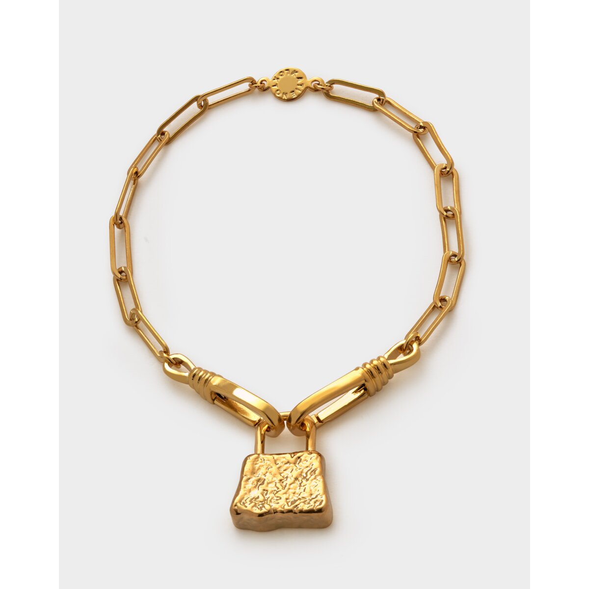 Luxe Lock Waterproof Gold Bracelet
