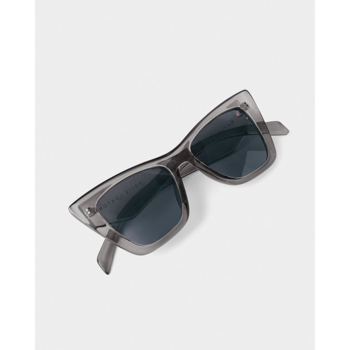 Porto Angular Cat-Eye Sunglasses in Grey Transparent