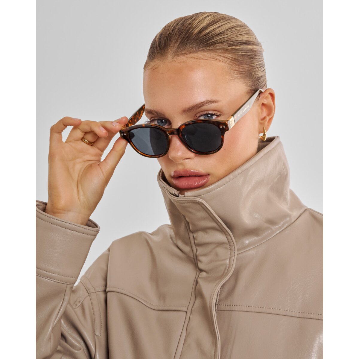 Bologna Round Square Sunglasses in Dark Tortoiseshell